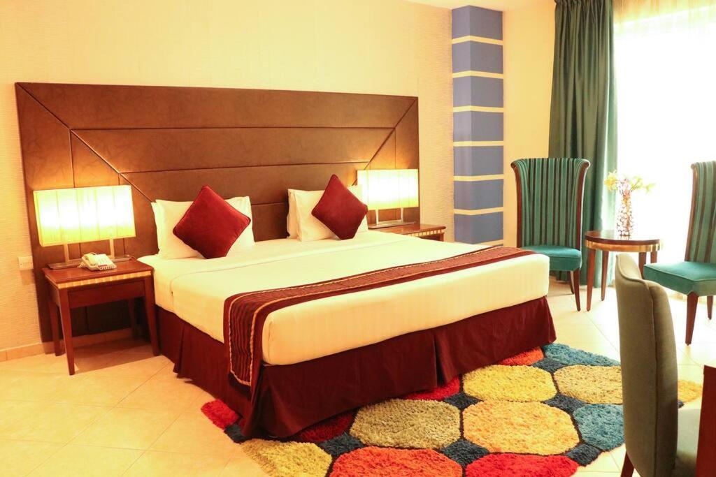 Al Manar Grand Hotel Apartment Dubai Ngoại thất bức ảnh